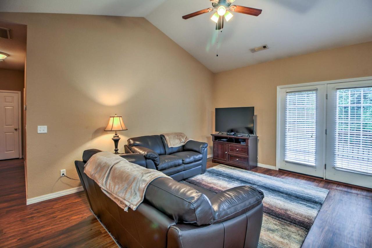 Branson Home With Deck Walk To The Strip And Creek! ภายนอก รูปภาพ